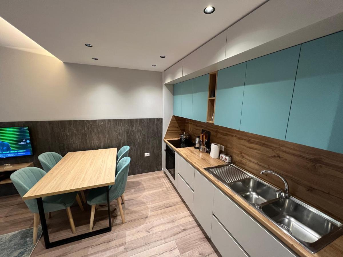 Erg Apartments Тирана Экстерьер фото