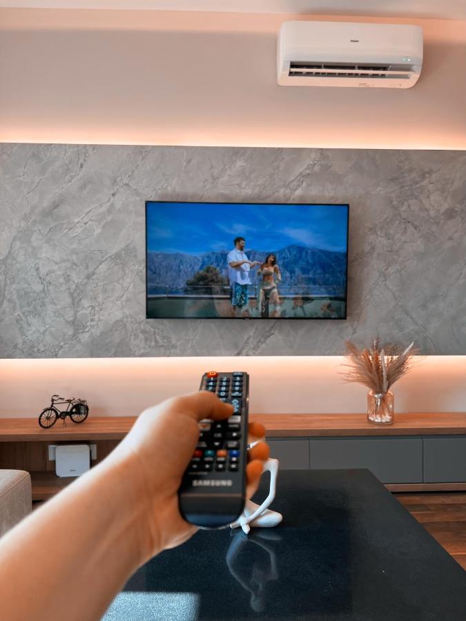 Erg Apartments Тирана Экстерьер фото