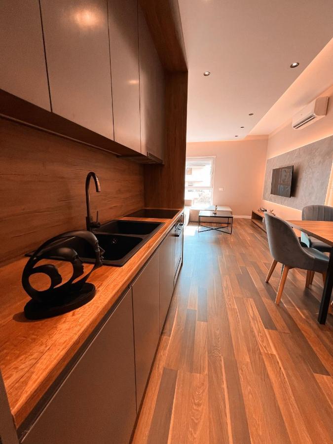 Erg Apartments Тирана Экстерьер фото