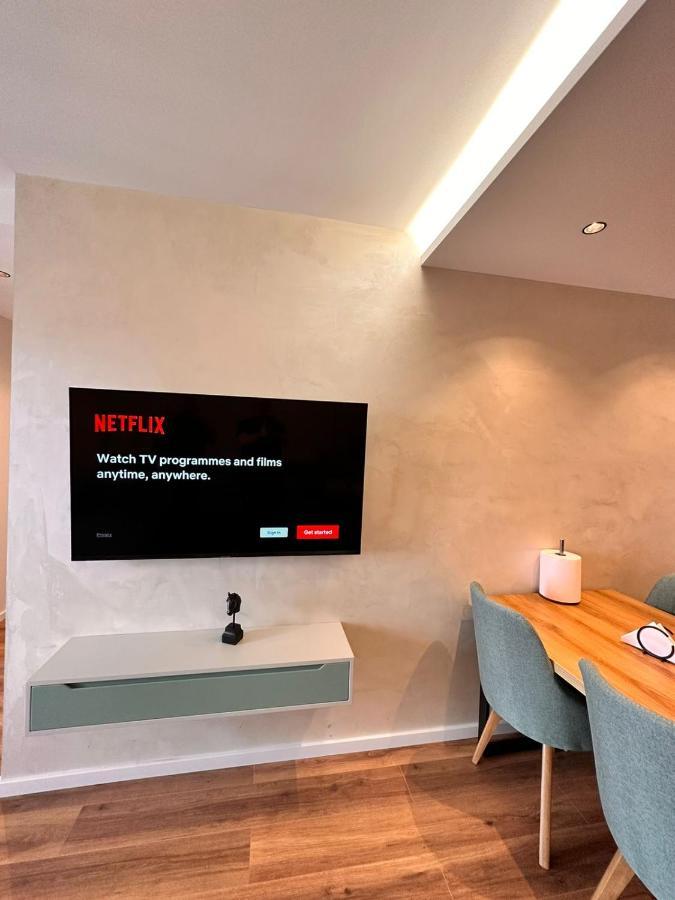Erg Apartments Тирана Экстерьер фото