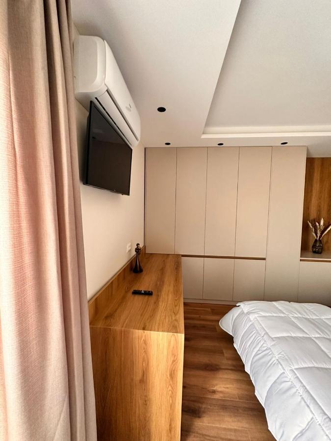 Erg Apartments Тирана Экстерьер фото